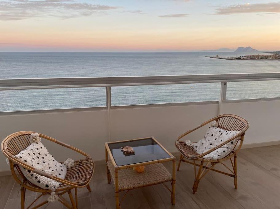 Maravilloso Apartamento En Primera Linea De Playa. Torreguadiaro Exterior foto